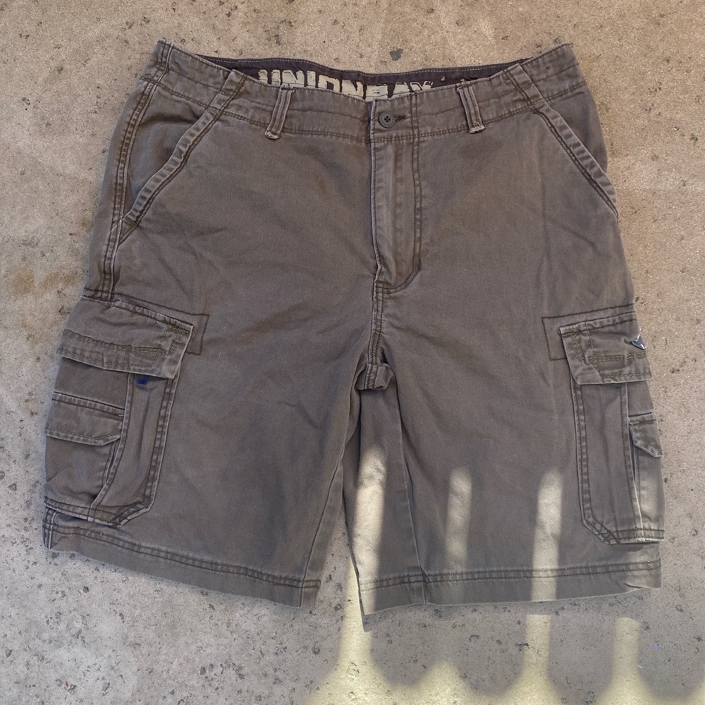 Union Bay  DenimJean shorts men sz 36 Cargo brown